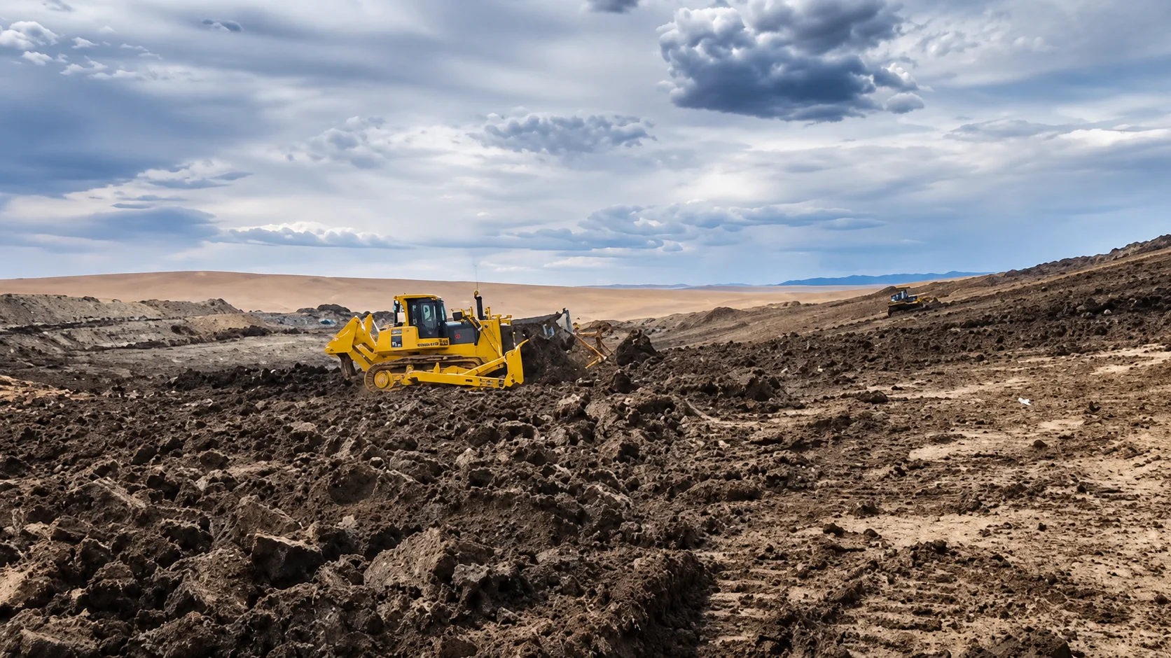 Komatsu D375-5 доставлен, собран и введен в эксплуатацию