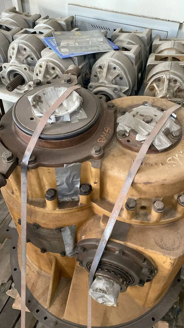 Трансмиссия Caterpillar D8R б/у