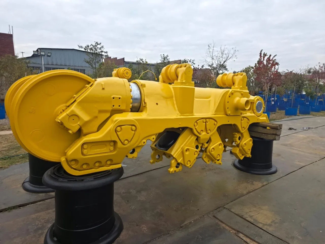 Рама гусеничной тележки Komatsu D375A-5 в сборе