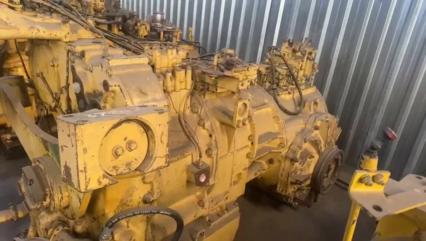 Трансмиссия Komatsu D375-3 б/у
